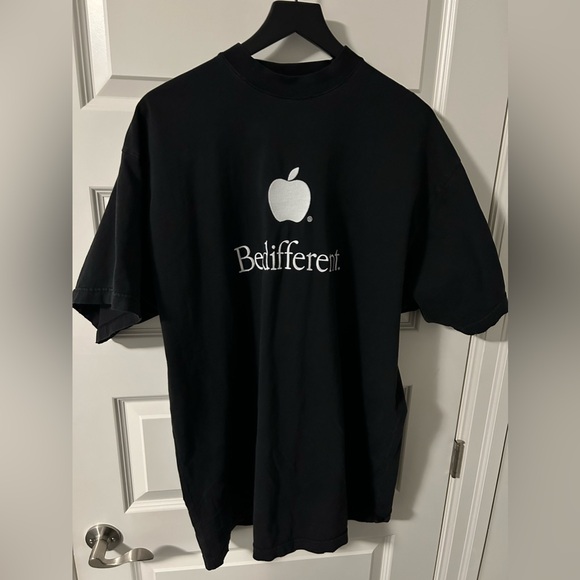 Balenciaga Other - balenciaga be different tee
